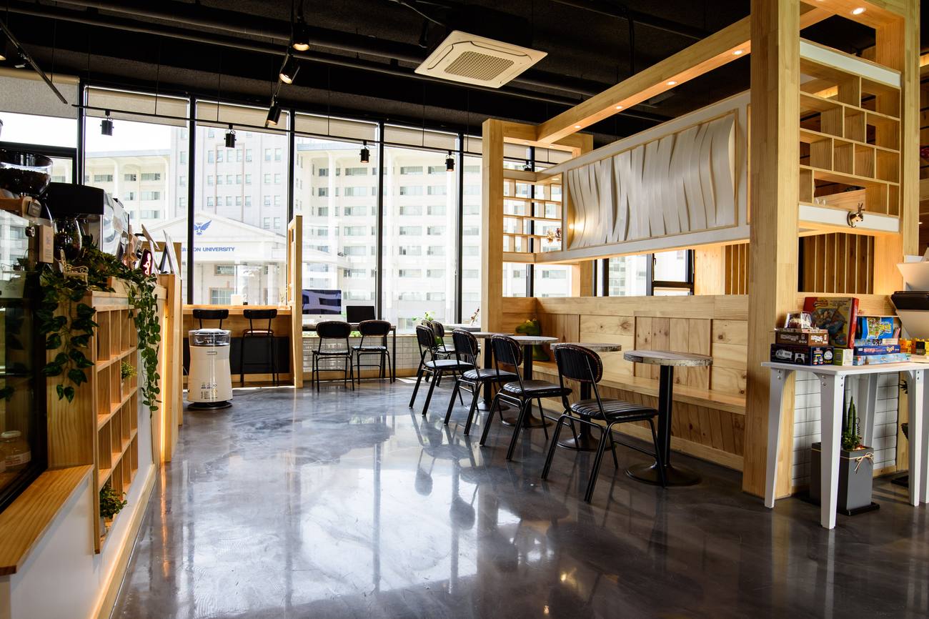 카페 · F&B 대표 프로젝트